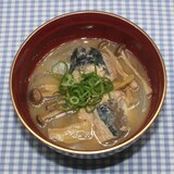 テレビで紹介☆サバ缶と乾燥しめじで味噌汁